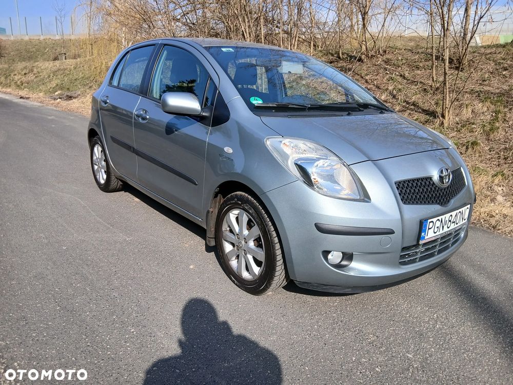 Toyota Yaris 1.0 VVT-i Style - 1