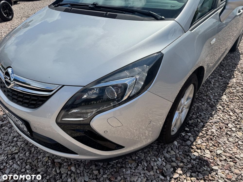 Opel Zafira - 11