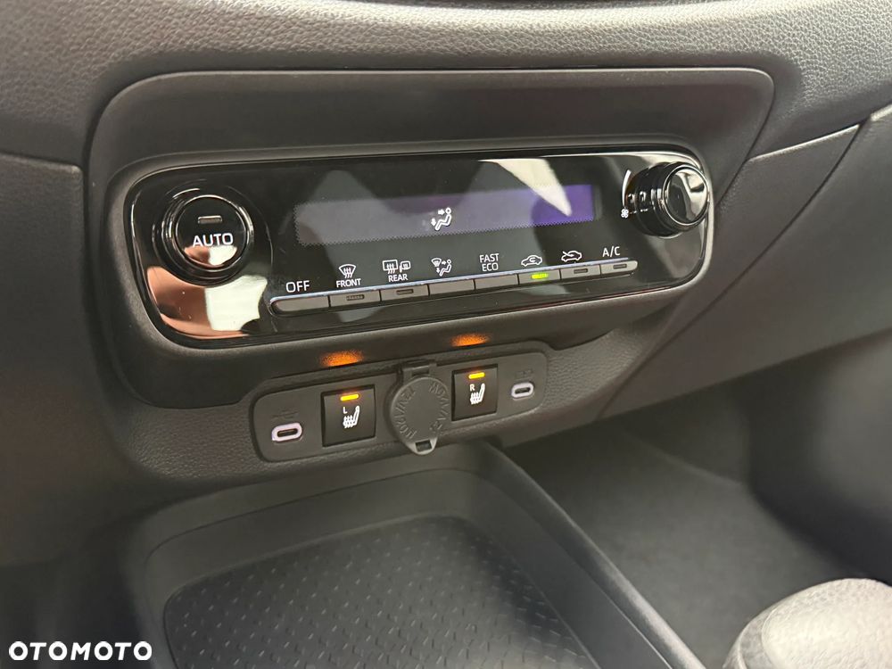 Toyota Aygo X - 17