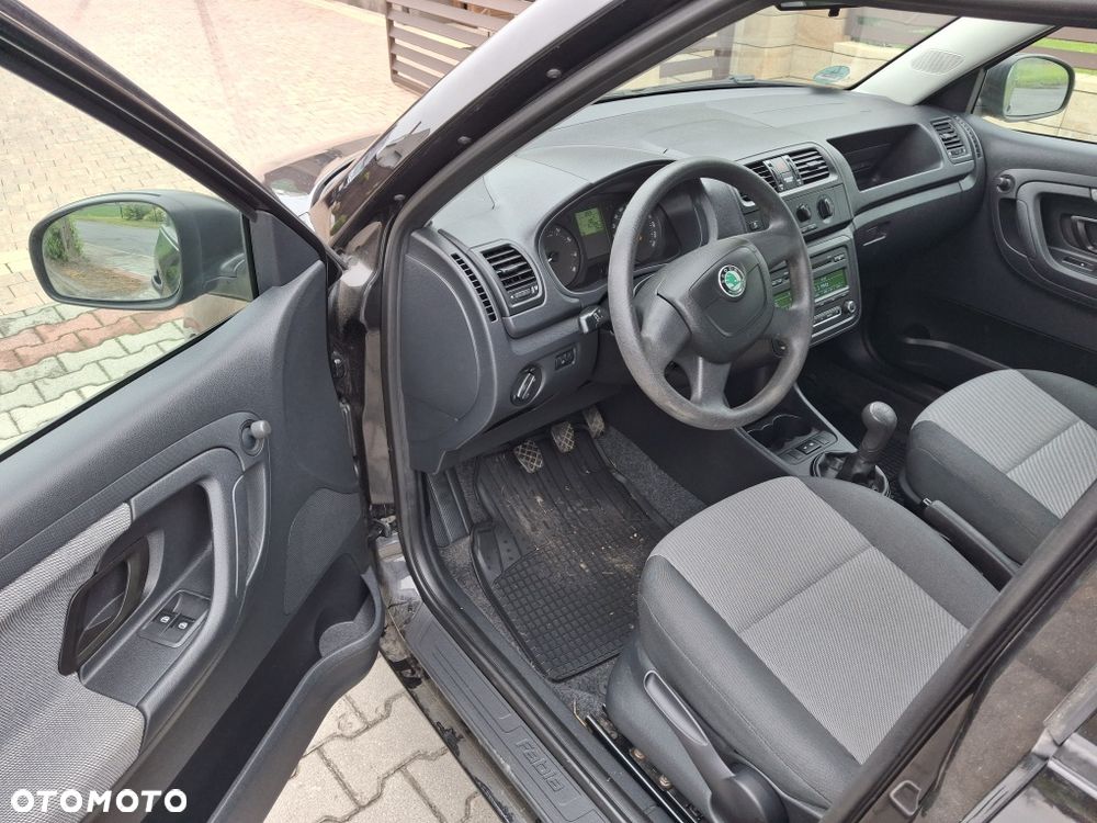 Skoda Fabia - 8