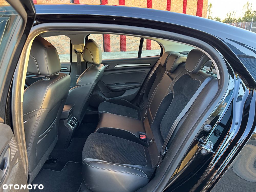 Renault Megane 1.5 Blue dCi Intens - 14