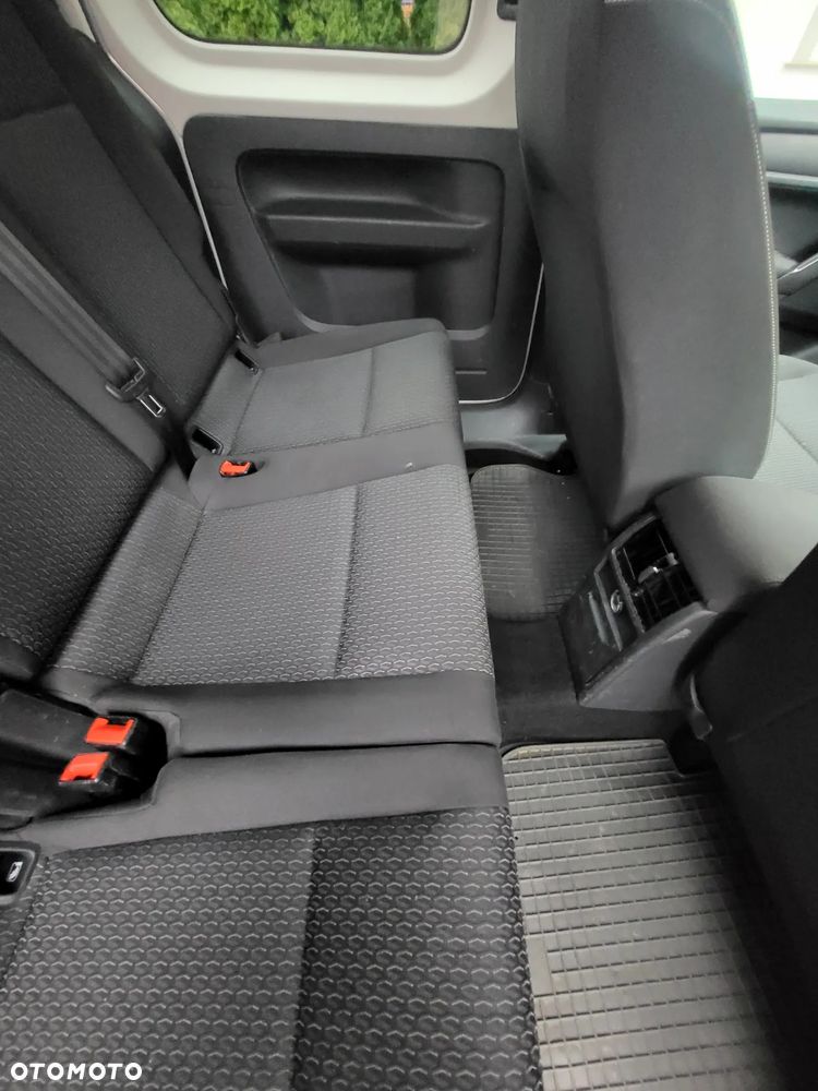 Volkswagen Caddy 2.0 TDI Trendline Mixt - 12