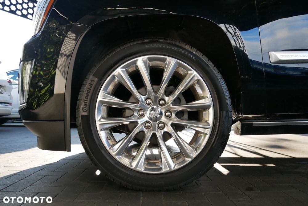Cadillac Escalade 6.2 V8 ESV Platinum - 38