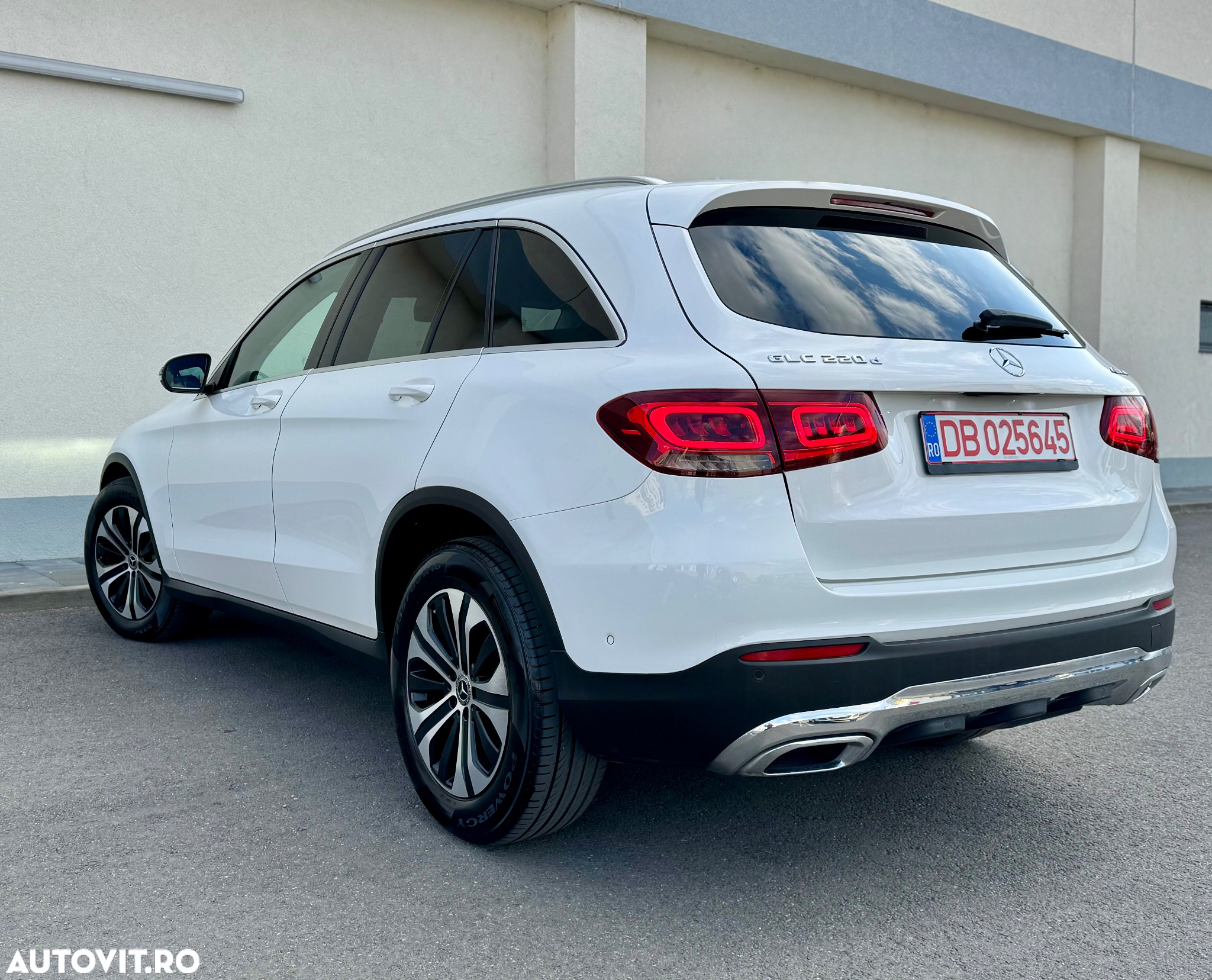 Mercedes-Benz GLC 220 d 4MATIC - 3