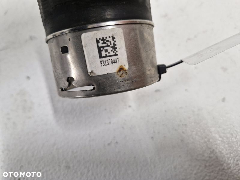VOLVO S60 II 2 V60 I 1 2.0 D RURA PRZEWÓD WĄŻ INTERCOOLERA POWIETRZA 31370447 - 6