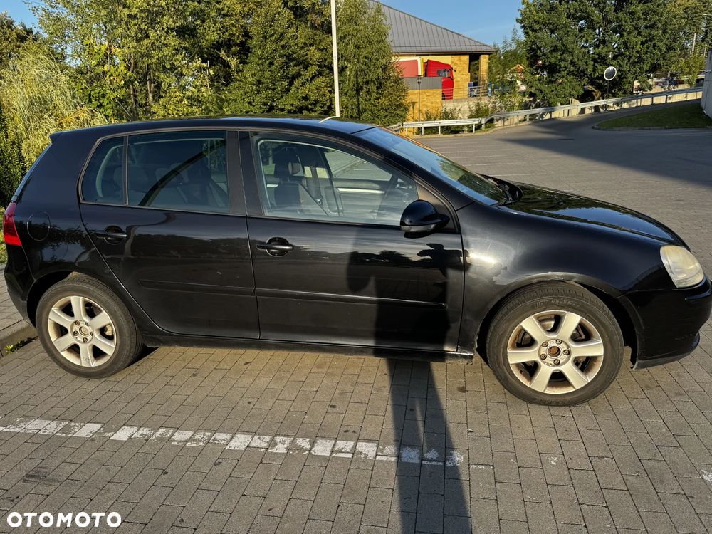 Volkswagen Golf 1.9 TDI DPF Trendline - 15