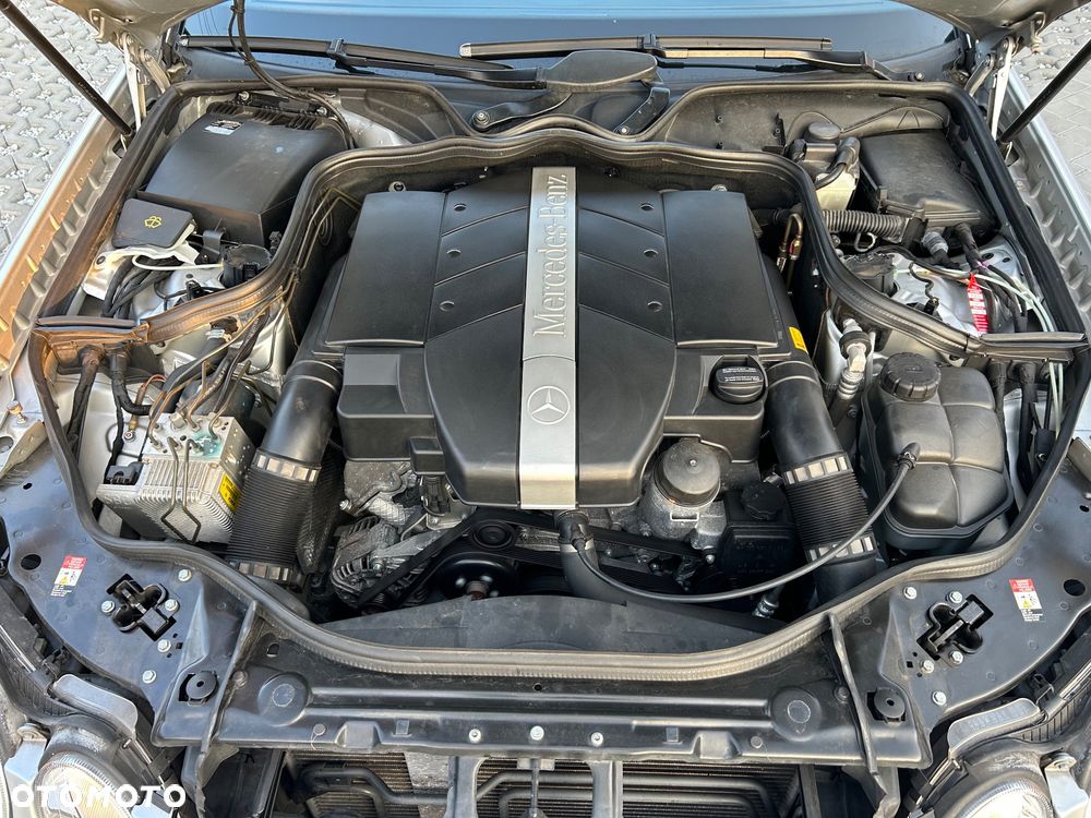 Mercedes-Benz W111 - 19