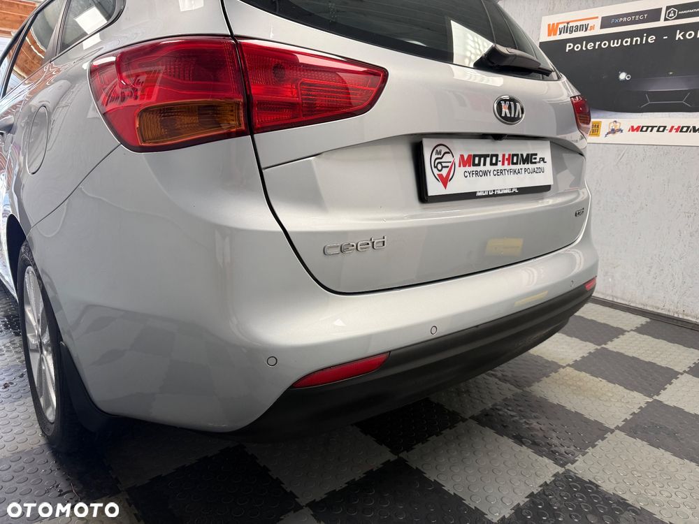 Kia Ceed - 20
