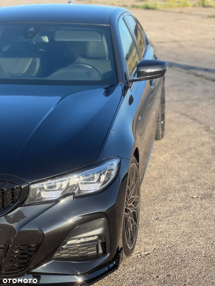 BMW Seria 3 330i M Sport - 7