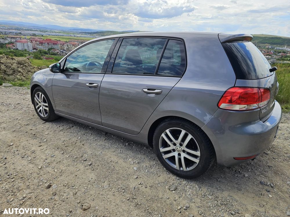 Volkswagen Golf - 12