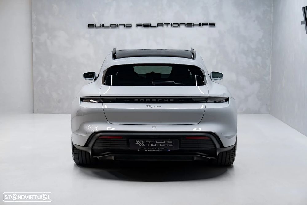 Porsche Taycan Sport Turismo Standard - 11