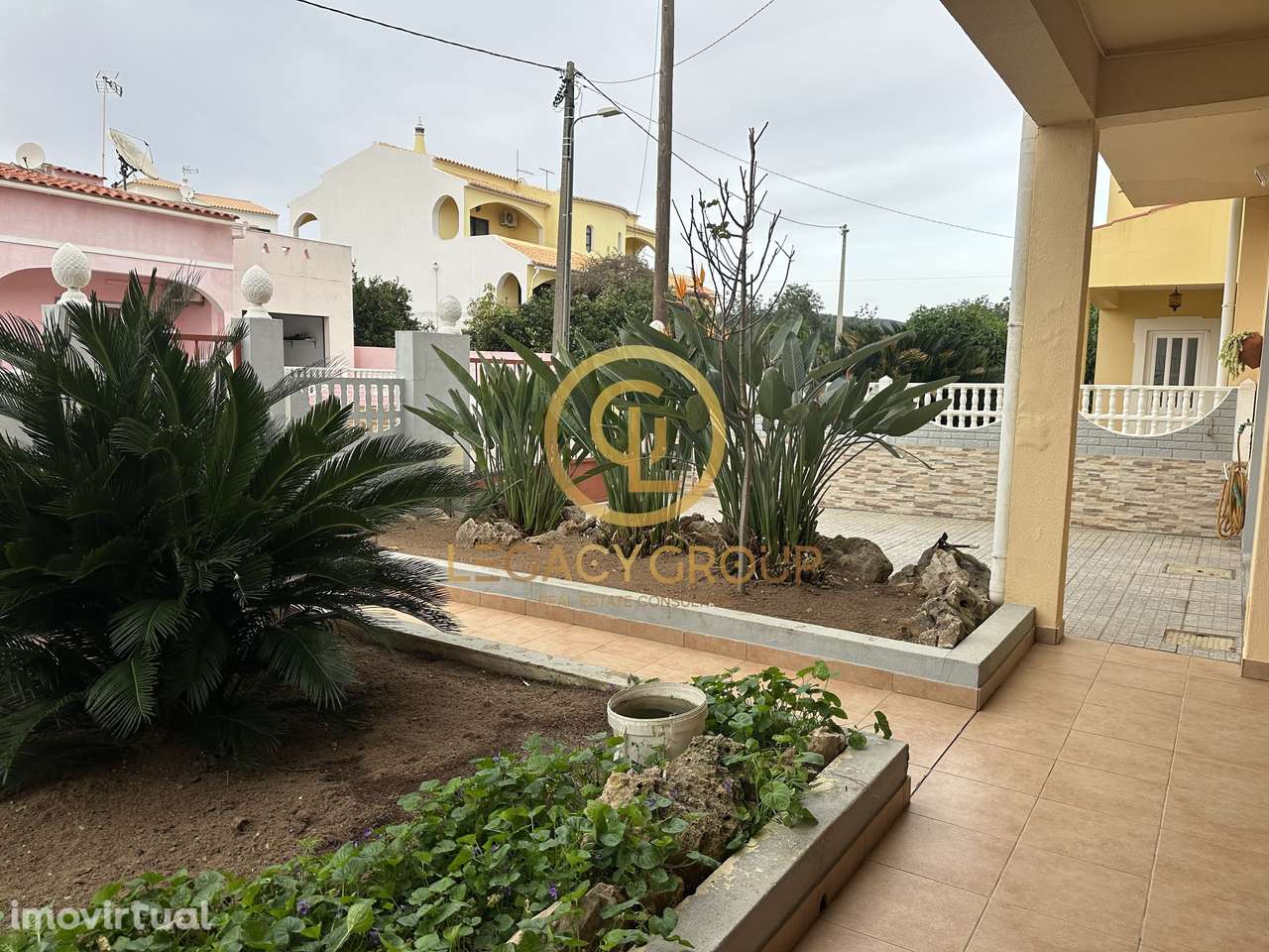 Moradia T4 Espaçosa com 357m² de Terreno - Grande imagem: 3/24