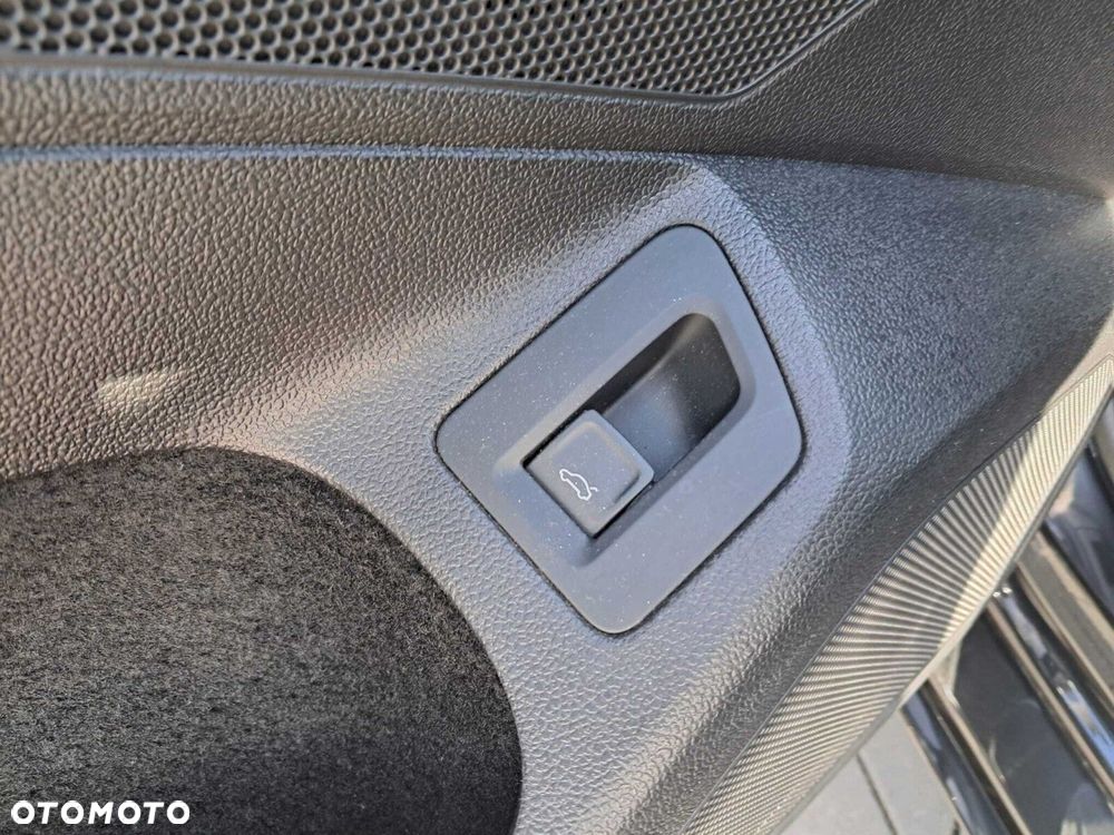 Volkswagen Passat Variant - 19