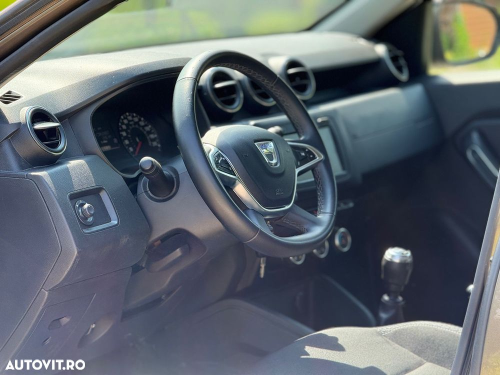 Dacia Duster 1.5 Blue dCi 4WD Essential - 17