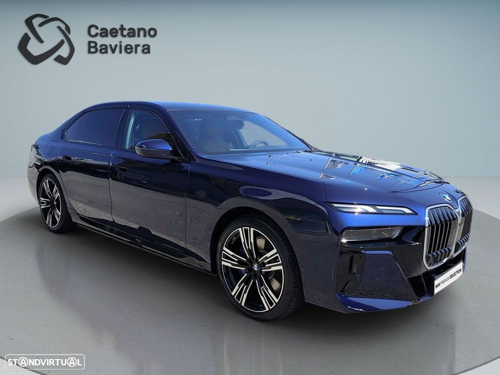 BMW 750 750e xDrive Pack Desportivo M - 10