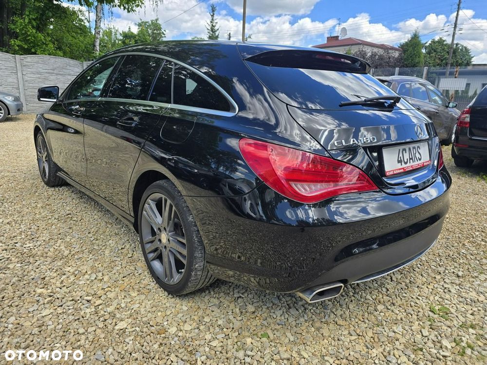 Mercedes-Benz CLA - 4