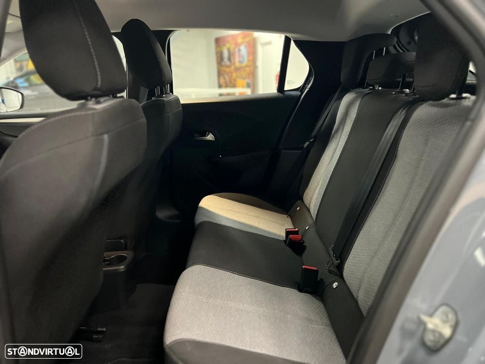 Opel Corsa 1.2 T Edition - 11