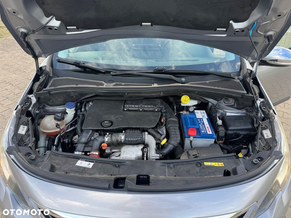 Peugeot 2008 1.6 BlueHDi Crossway - 19