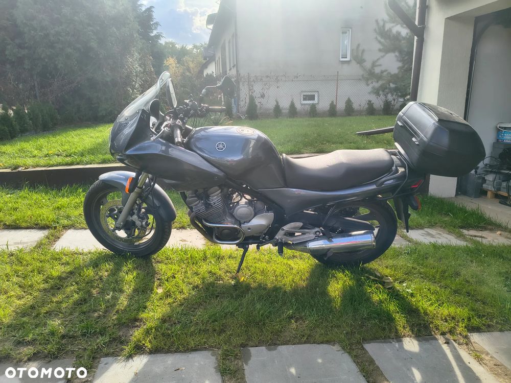 Yamaha XJ - 4