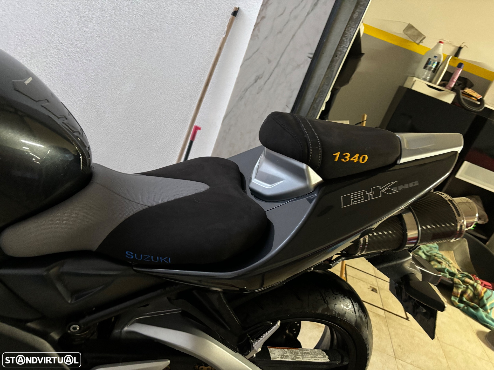 Suzuki B-King - 4