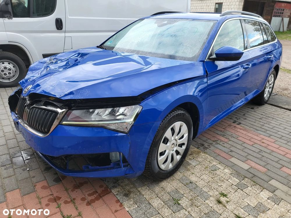 Skoda Superb 2.0 TDI Sportline - 1