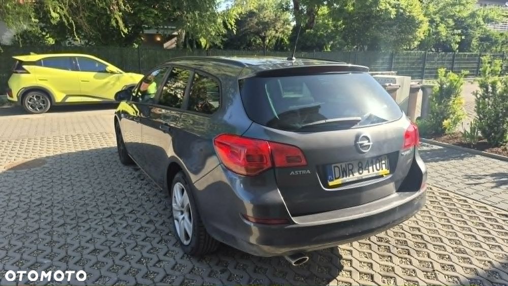 Opel Astra 1.4 Turbo Sport - 2
