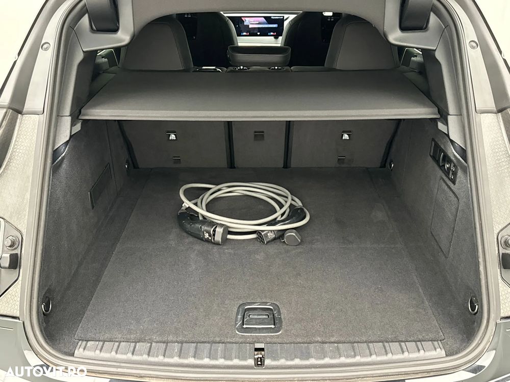 BMW iX xDrive40 - 14