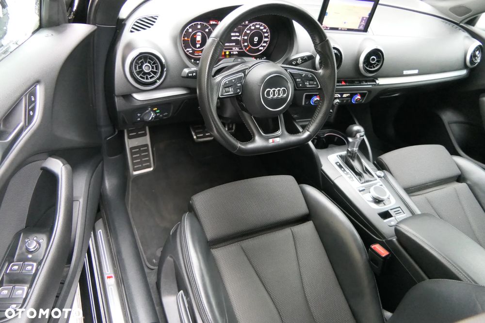 Audi A3 Sportback 2.0 TDI S tronic S line Sportpaket - 18