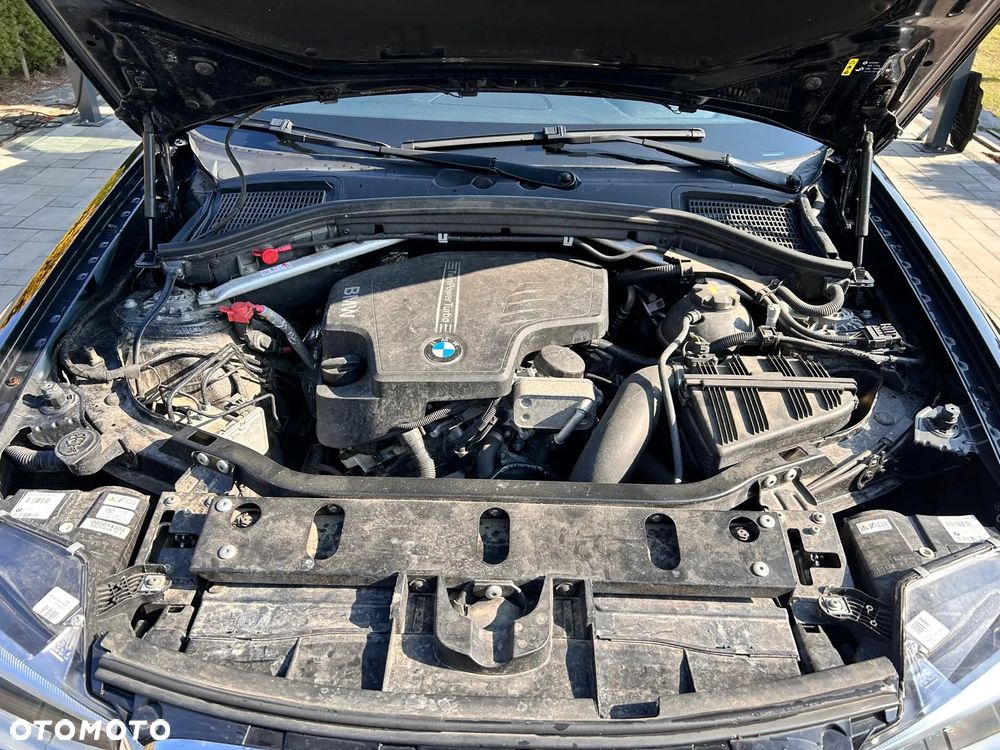 BMW X3 xDrive28i xLine - 11