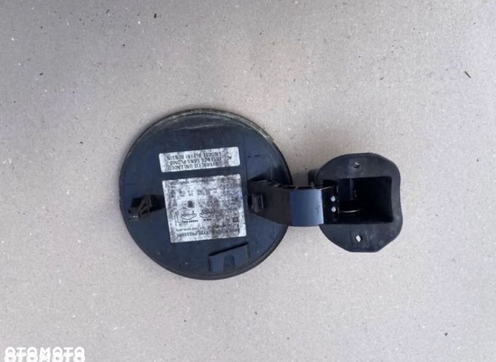 Klapka wlewu paliwa Z20R Opel Vectra c signum - 2