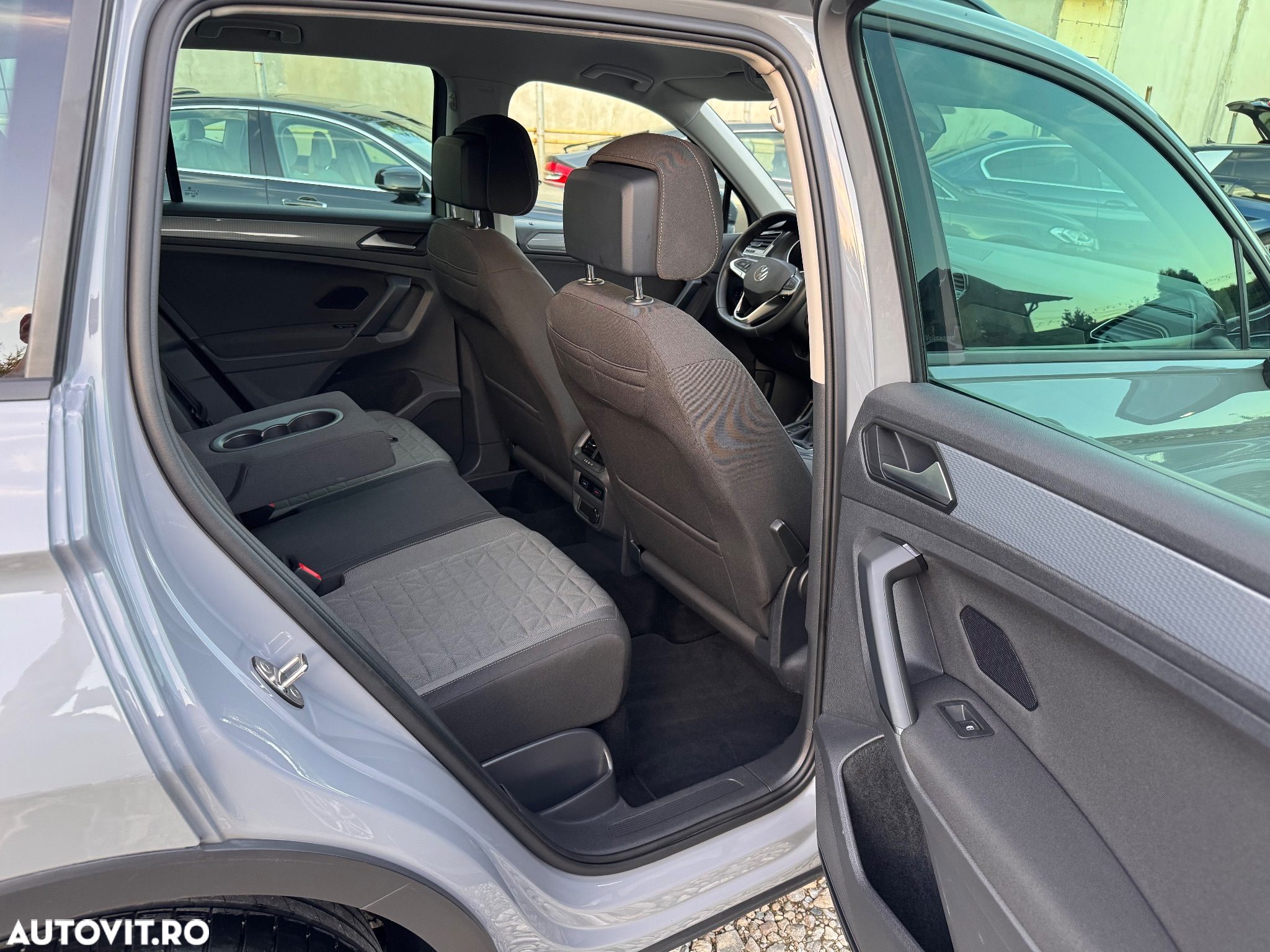 Volkswagen Tiguan 2.0 TDI SCR DSG R-Line - 21
