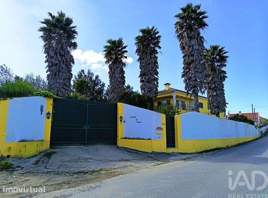 Moradia isolada T8 em Castanheira do Ribatejo e Cachoeiras de 240 m2 - Grande imagem: 4/40