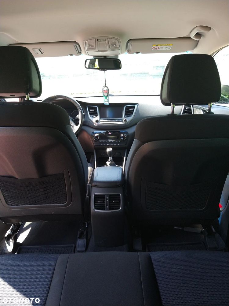 Hyundai Tucson 2.0 CRDI Comfort 4WD - 16