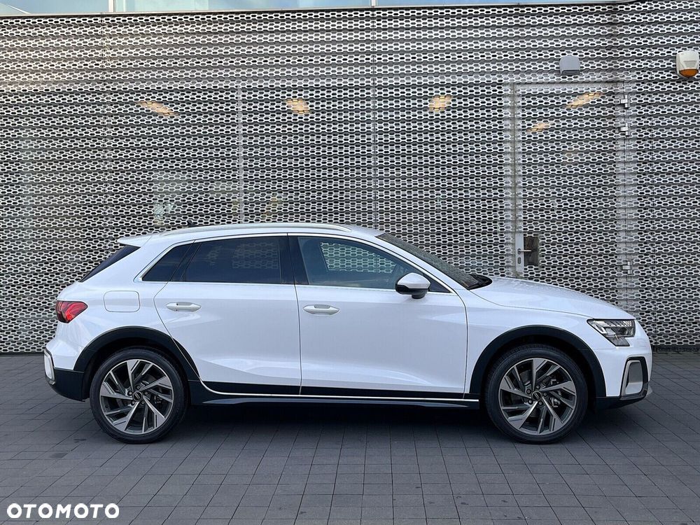 Audi A3 Allstreet - 2