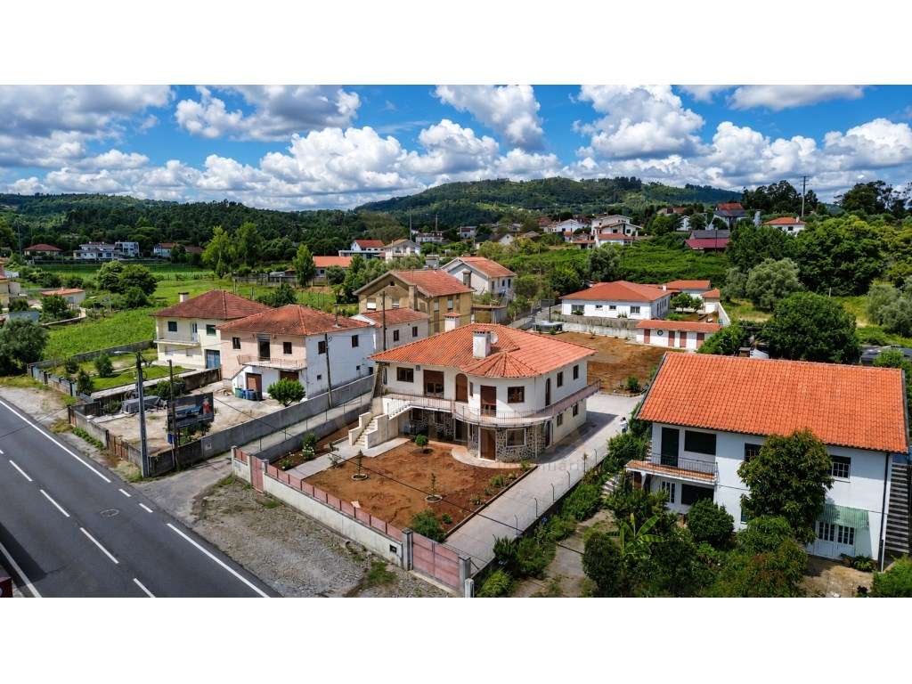 Moradia T4 c/ Jardim | Moure - Vila Verde - Grande imagem: 3/47