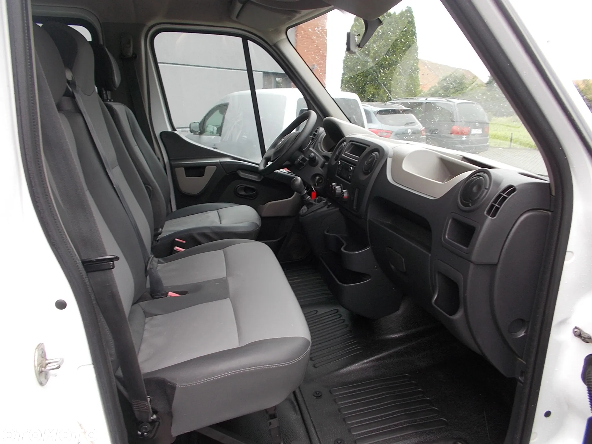 Renault Master - 10