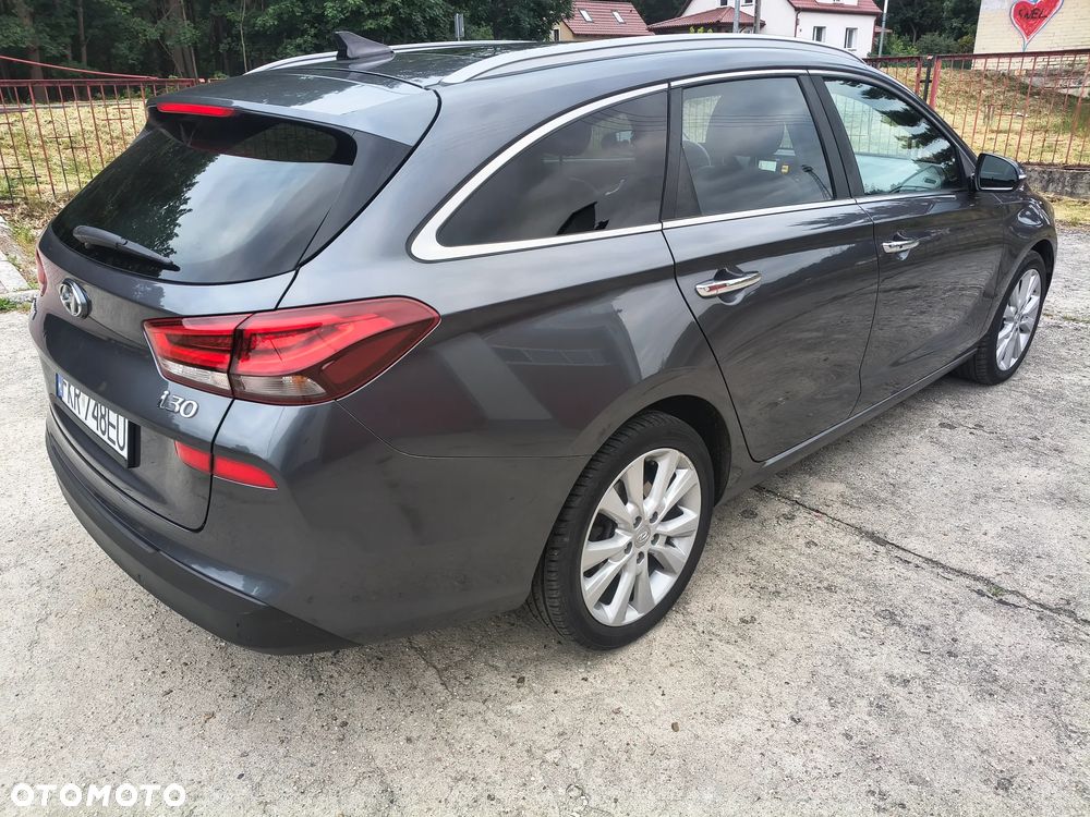 Hyundai i30 1.6 CRDI DCT Premium - 5