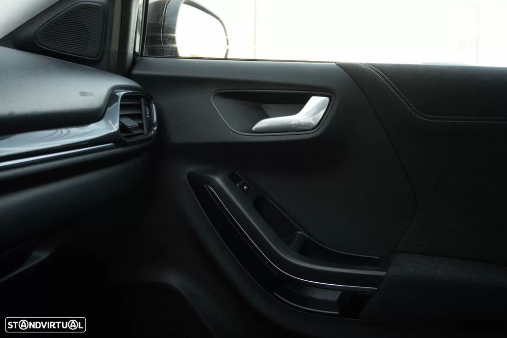 Ford Puma 1.0 EcoBoost MHEV Titanium - 19