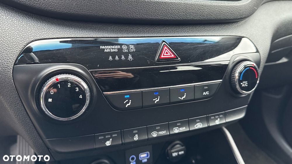Hyundai Tucson blue 1.6 GDi 2WD Classic - 38