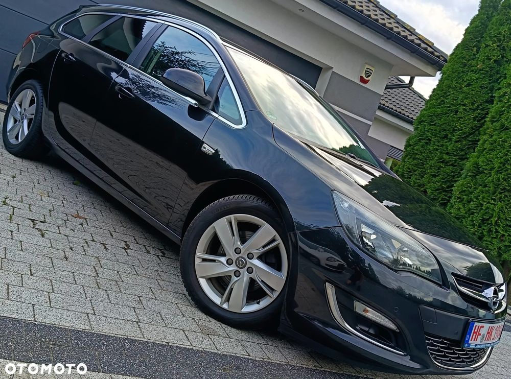 Opel Astra 2.0 CDTI Exklusiv - 6