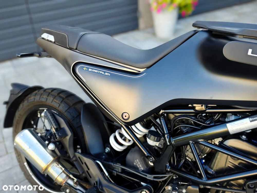 Husqvarna Svartpilen - 24