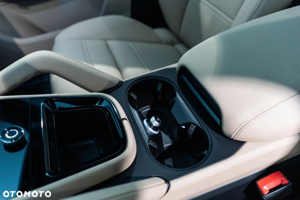 Porsche Cayenne Black Edition - 28