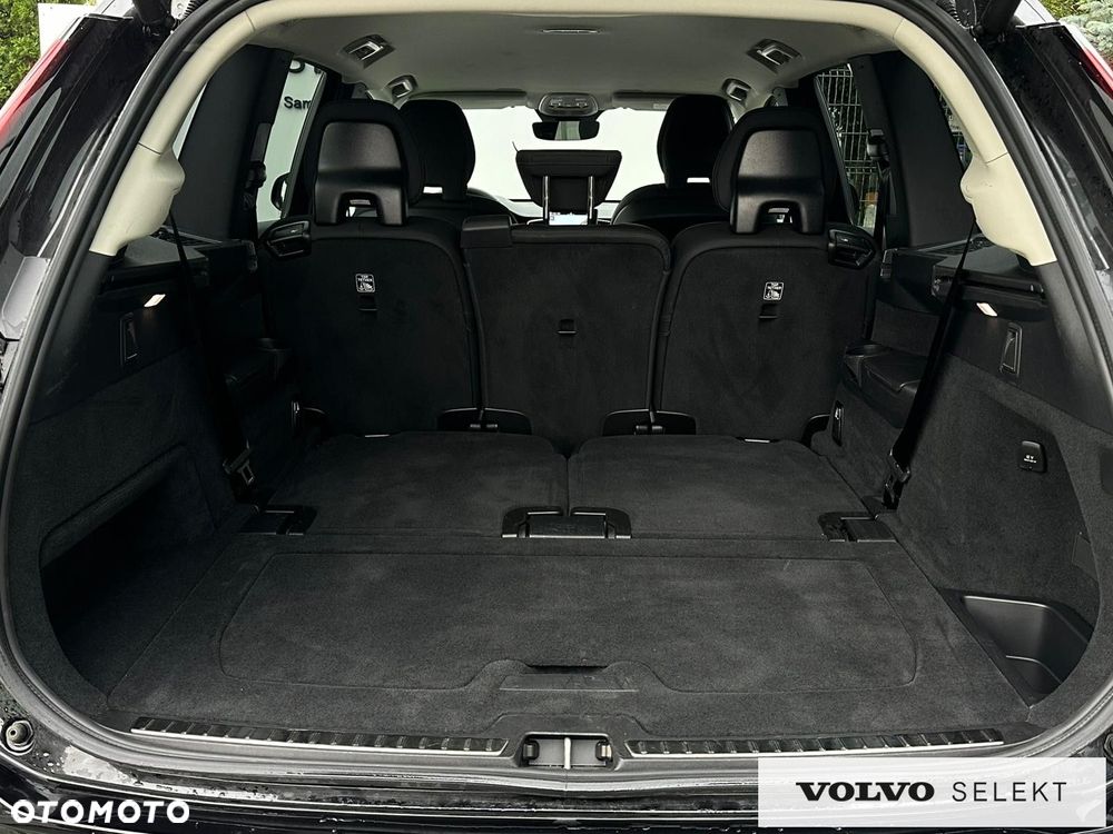Volvo XC 90 - 12
