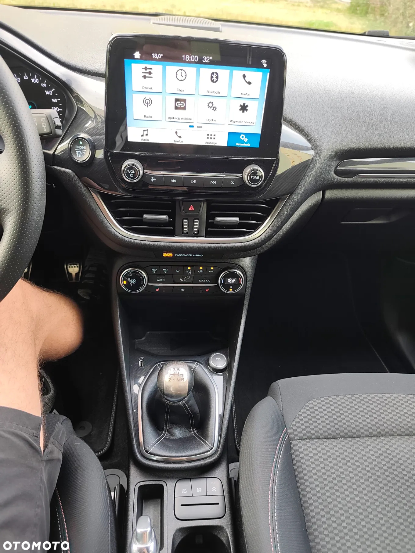 Ford Fiesta 1.0 EcoBoost ST-Line - 28