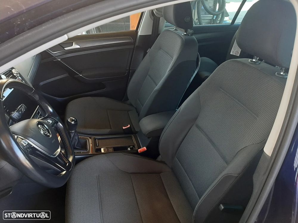 VW Golf 1.6 TDI R-Line - 18