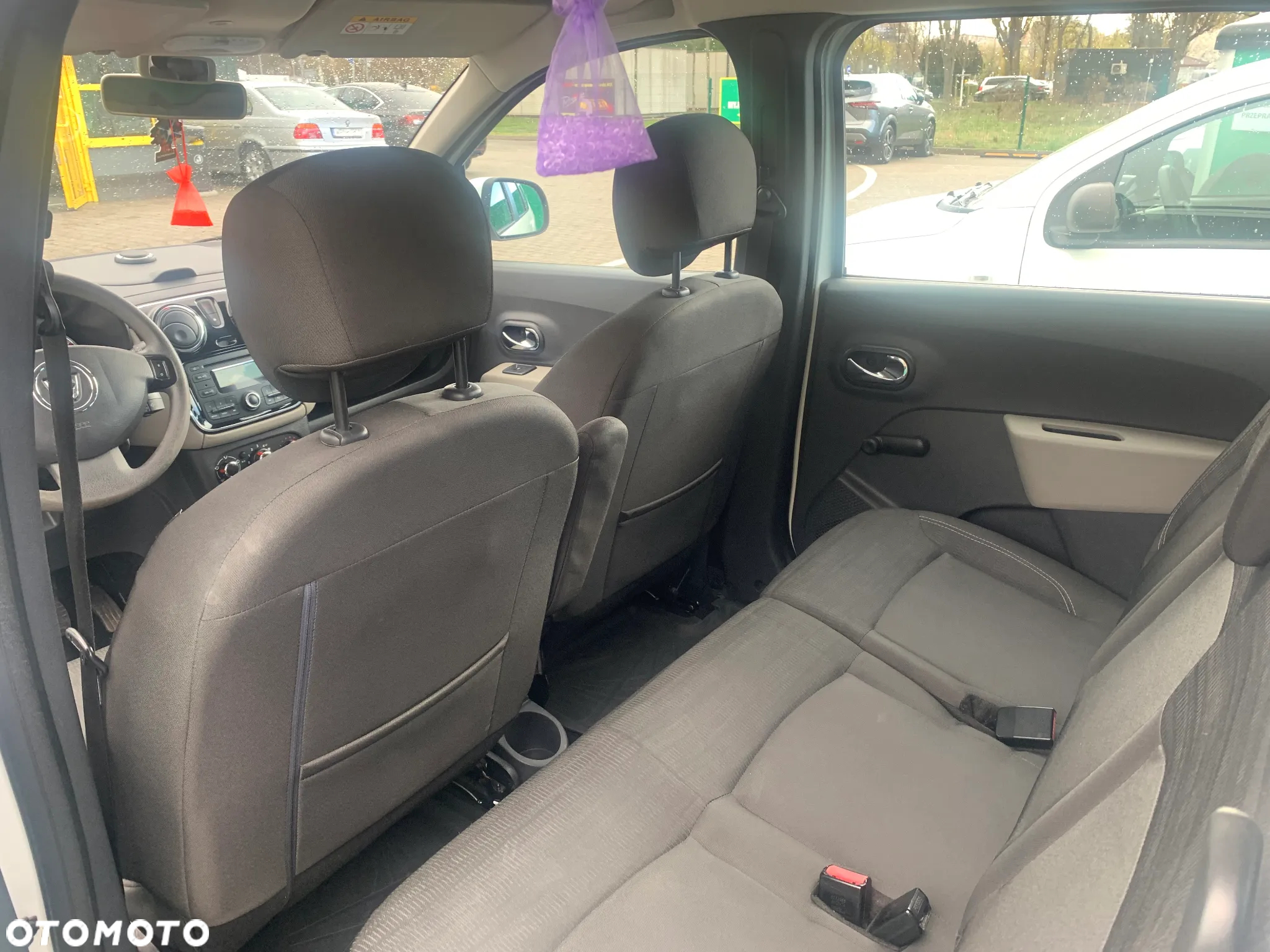 Dacia Lodgy 1.6 SCe Open S&S - 9