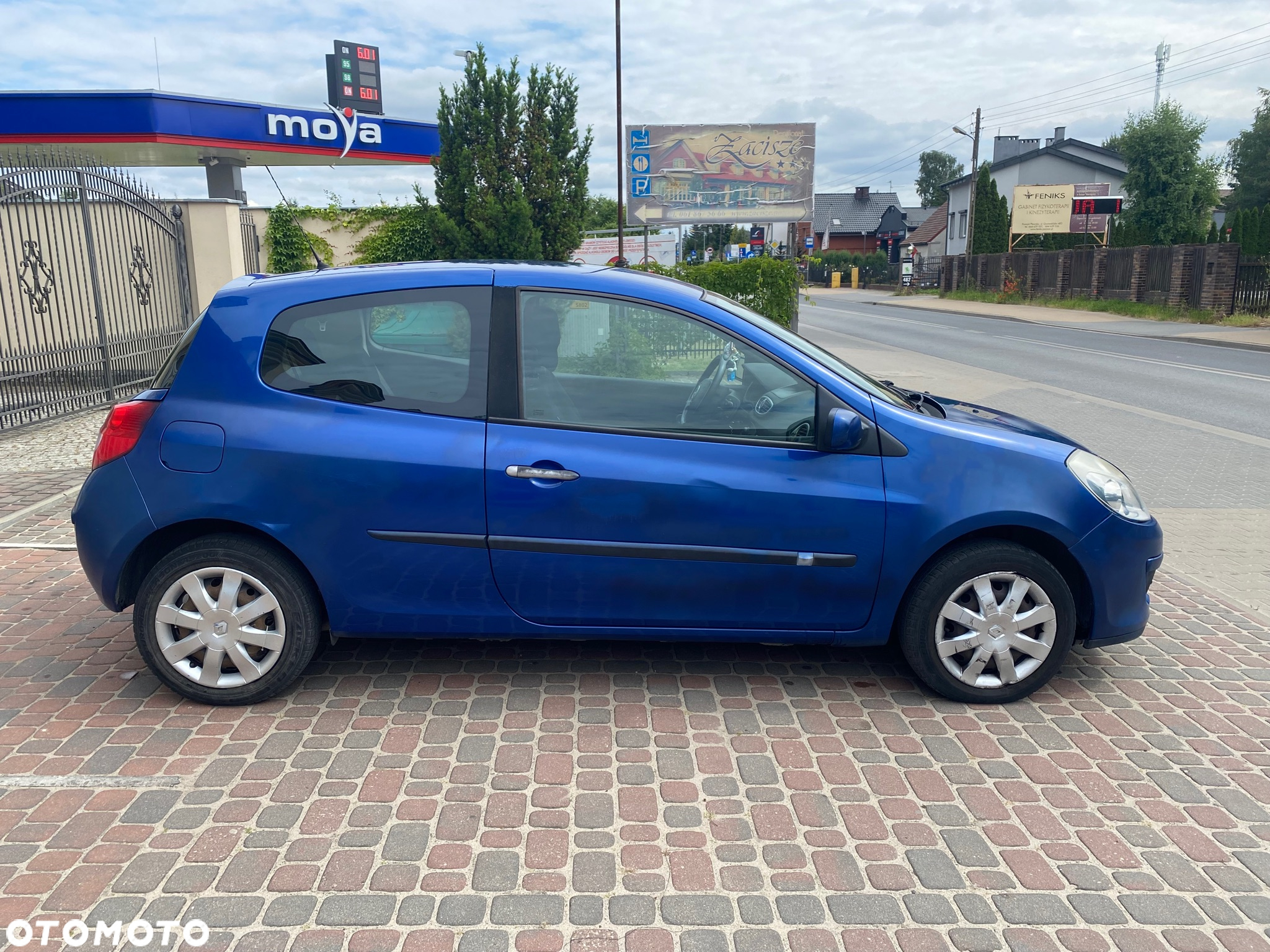 Renault Clio 1.2 16V 75 Collection - 3