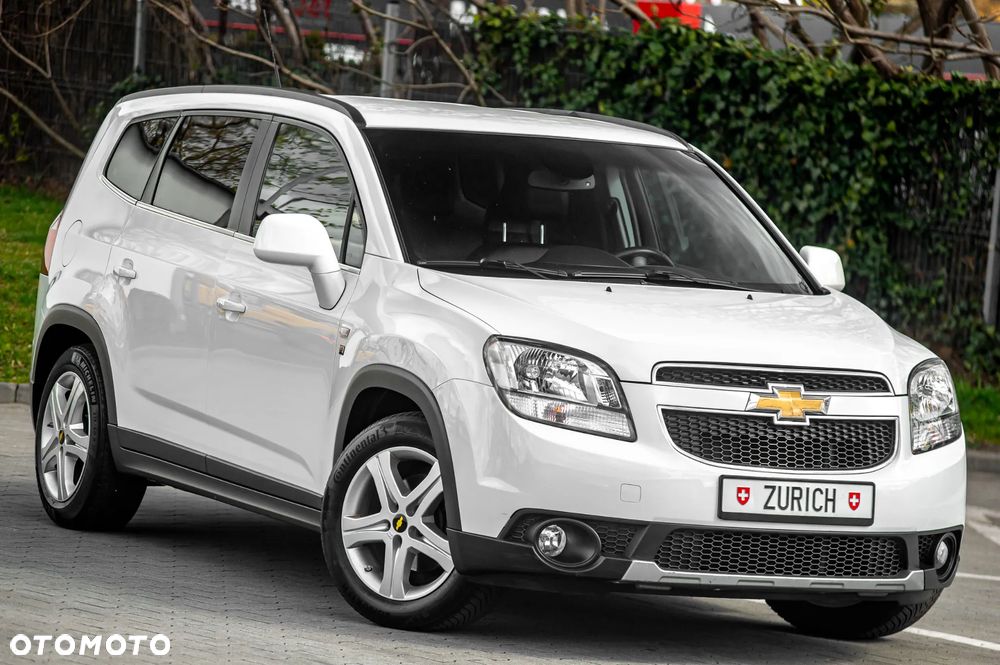 Chevrolet Orlando - 12