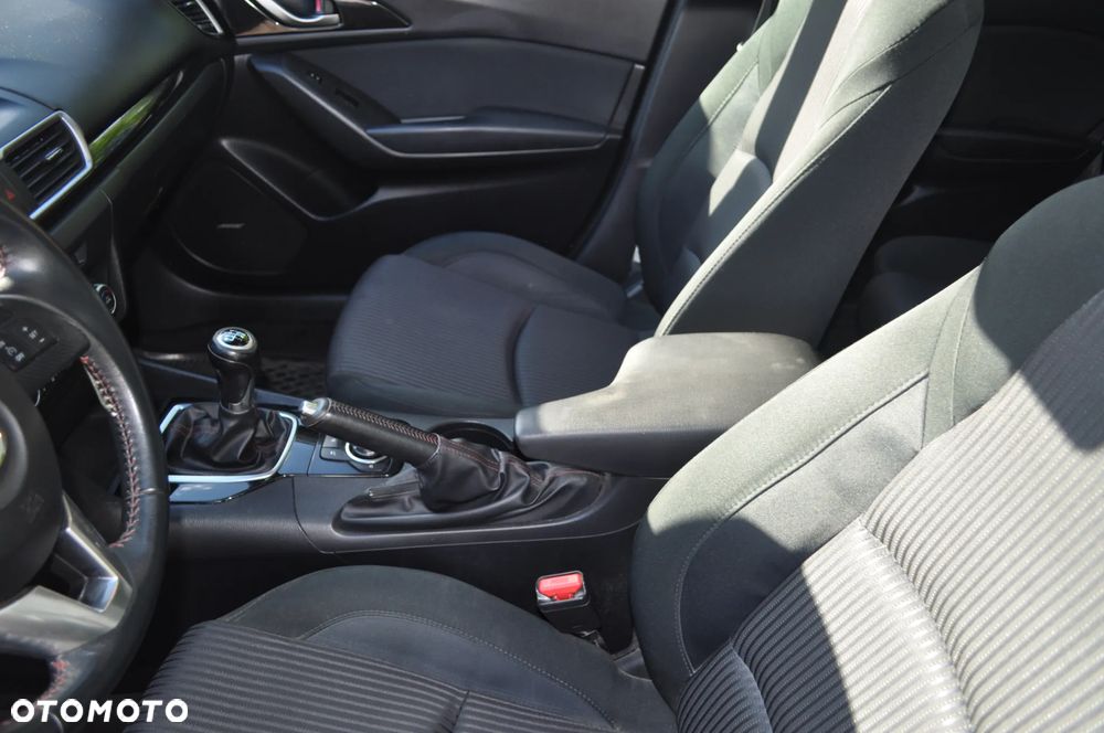 Mazda 3 - 7