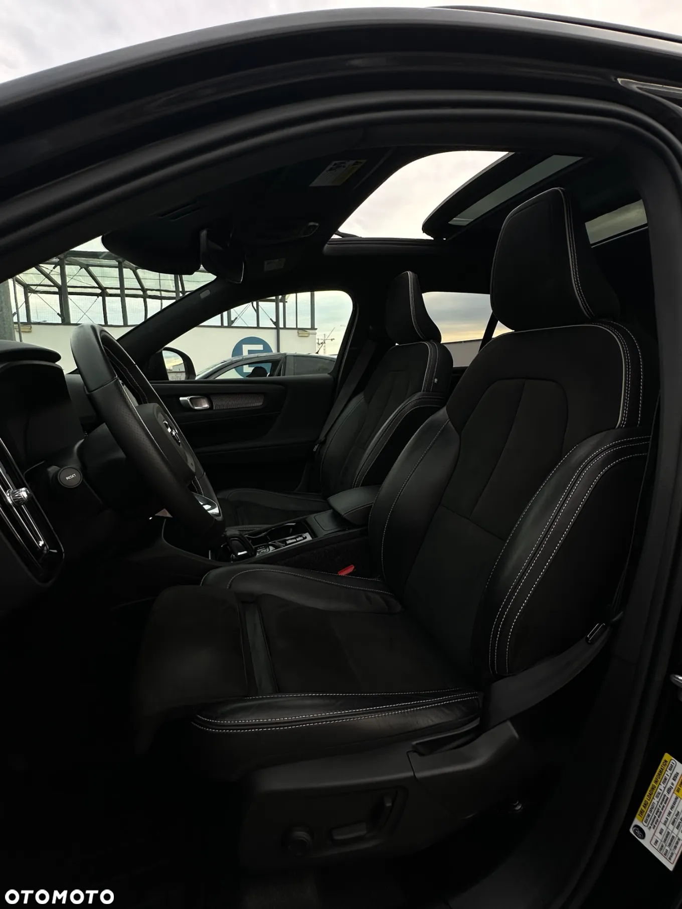 Volvo XC 40 T5 AWD R-Design - 18